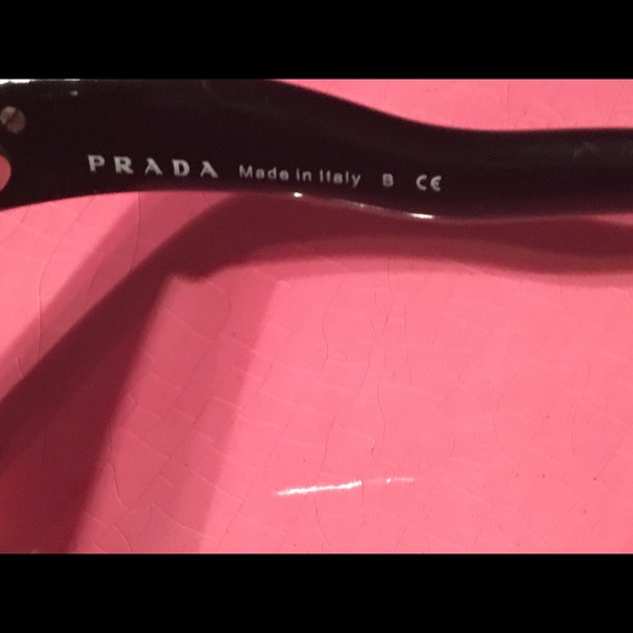 PRADA SUN GLASSES 🕶ONLY$189🔥🔥🦊 - Picture 5 of 6